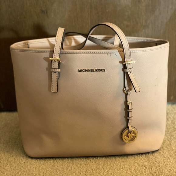 Michael Kors Handbags - Woman’s purse